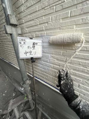 外壁　中塗り